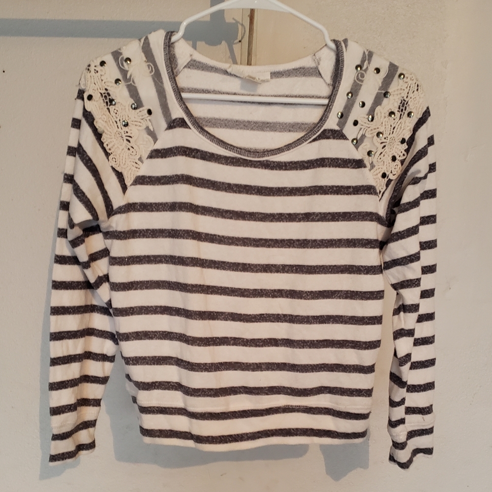 Derek hart crop top